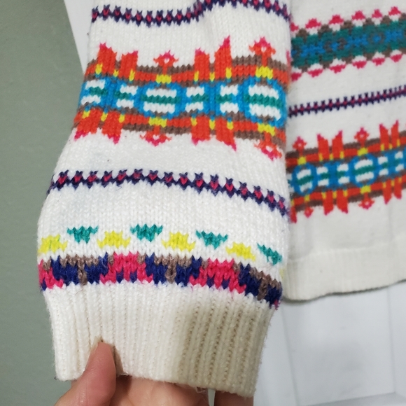 Old Navy Ugly Sweater - Picture 4 of 5